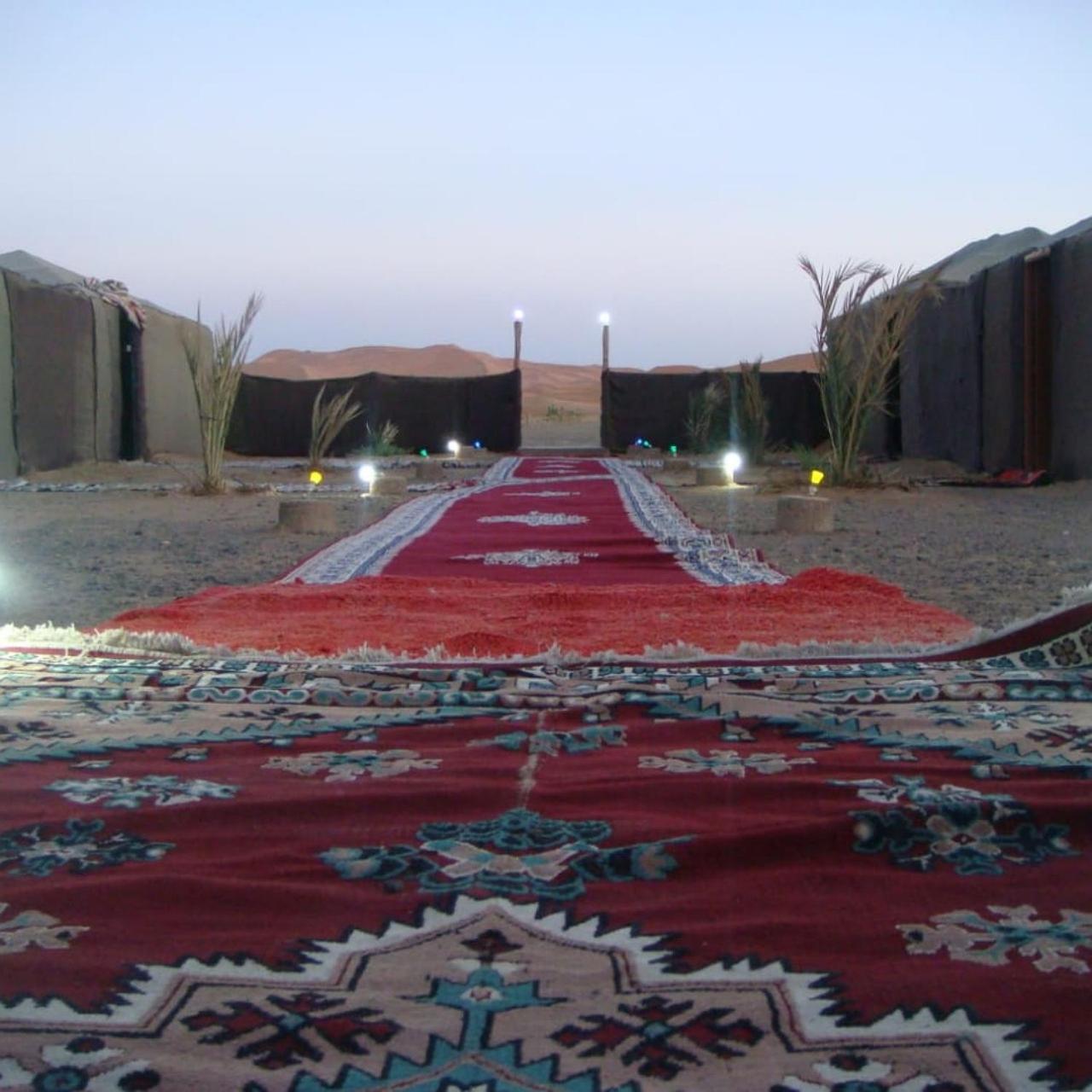 Bivouac La Fibule Des Dunes Merzouga Exterior foto